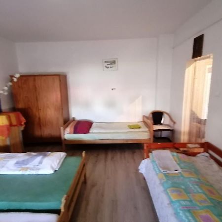 Malomtavi Vendeghaz Apartment ตาปอลซา ภายนอก รูปภาพ