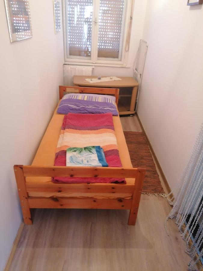 Malomtavi Vendeghaz Apartment ตาปอลซา ภายนอก รูปภาพ