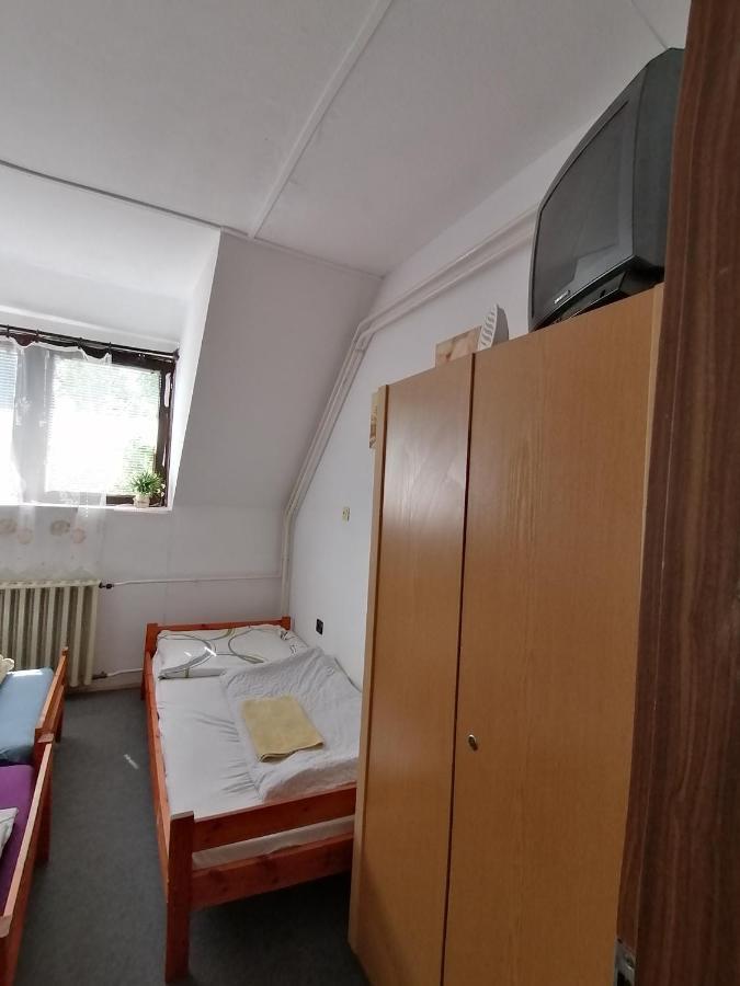 Malomtavi Vendeghaz Apartment ตาปอลซา ภายนอก รูปภาพ