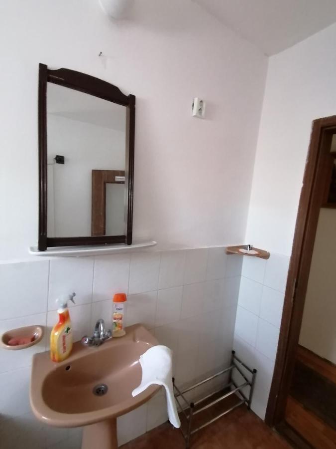 Malomtavi Vendeghaz Apartment ตาปอลซา ภายนอก รูปภาพ