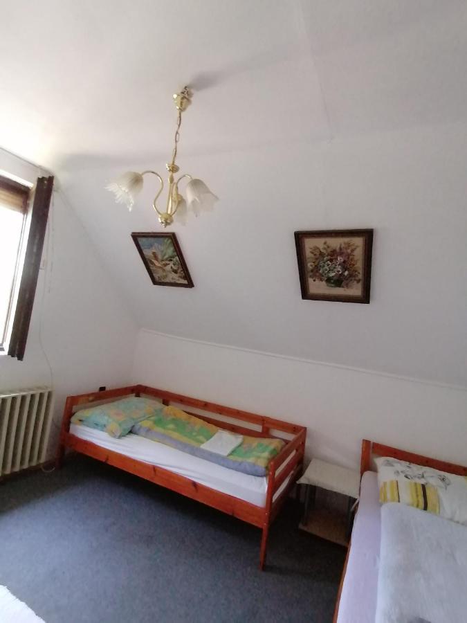 Malomtavi Vendeghaz Apartment ตาปอลซา ภายนอก รูปภาพ