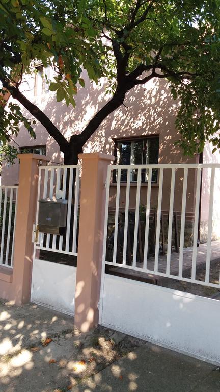 Malomtavi Vendeghaz Apartment ตาปอลซา ภายนอก รูปภาพ